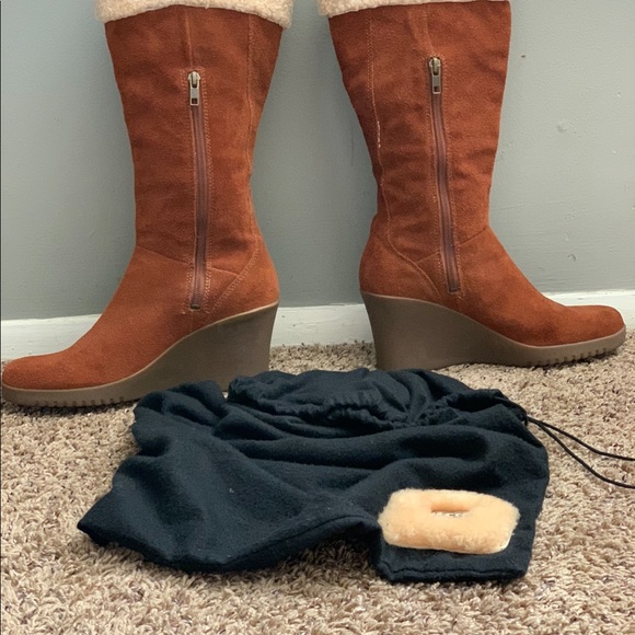 Ugg Felicity boots - Picture 2 of 4
